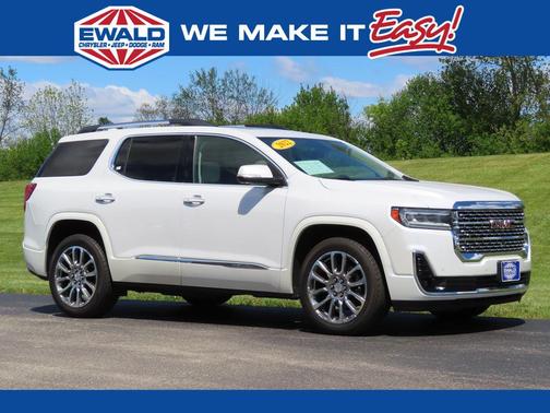 White Frost Tricoat 2022 GMC Acadia Denali