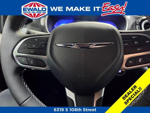 Silver Mist Clearcoat 2026 Chrysler Pacifica L