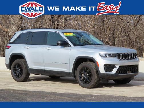 2024 Jeep Grand Cherokee Laredo