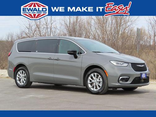 Ceramic Gray Clearcoat 2025 Chrysler Pacifica L