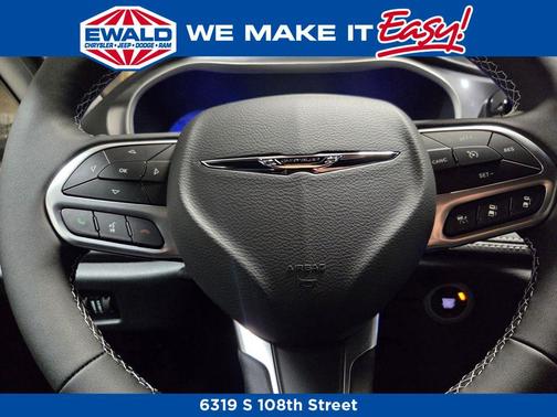 Red Hot Pearlcoat 2026 Chrysler Pacifica L