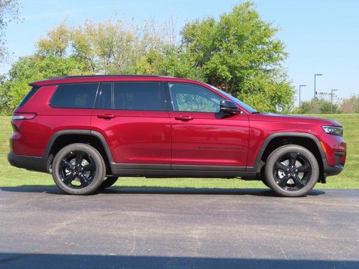 2025 Jeep Grand Cherokee L Altitude