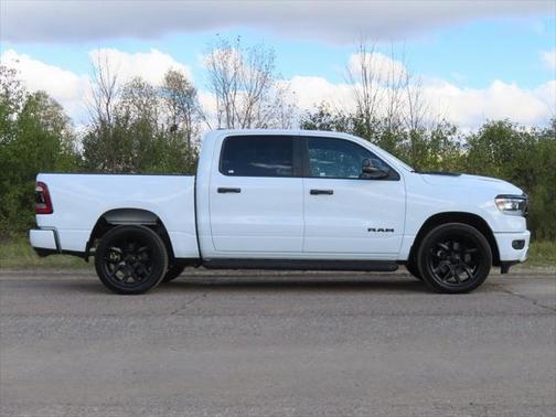 2023 RAM 1500 Laramie Crew Cab 4x4 57' Box
