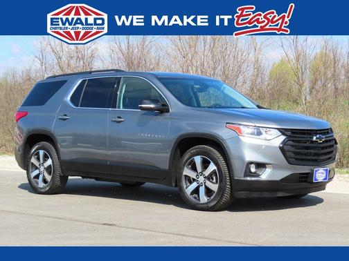 Satin Steel Metallic 2019 Chevrolet Traverse LT Leather
