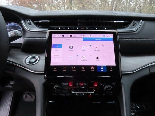 Bright White Clearcoat 2025 Jeep Grand Cherokee L Limited