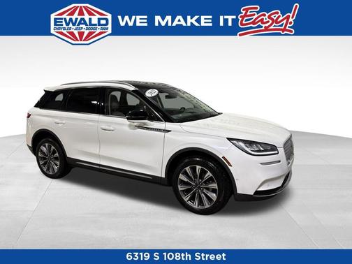 Pristine White Metallic Tri-Coat 2022 Lincoln Corsair Reserve