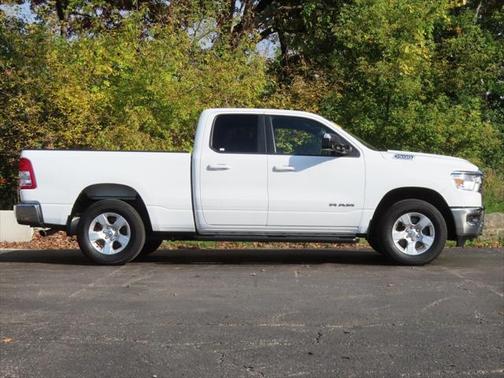 2022 RAM 1500 Big Horn Quad Cab 4x4 64' Box