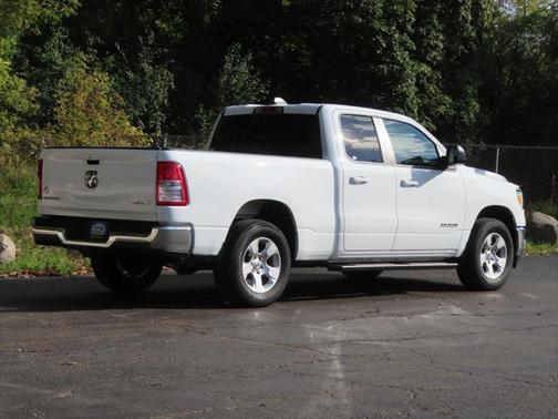 2022 RAM 1500 Big Horn Quad Cab 4x4 64' Box