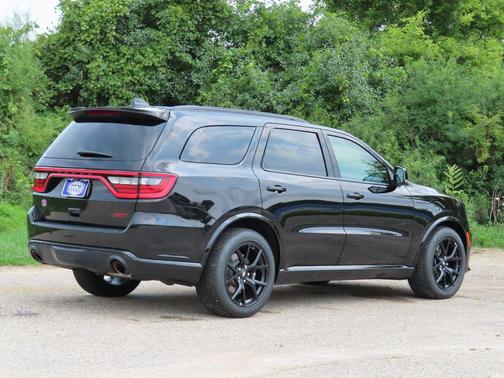 DB Black Clearcoat 2026 Dodge Durango GT Plus