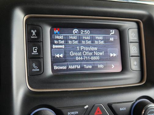 Brilliant Black Crystal Pearlcoat 2014 Jeep Grand Cherokee Laredo