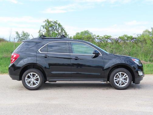 Mosaic Black Metallic 2017 Chevrolet Equinox 1LT