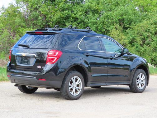 Mosaic Black Metallic 2017 Chevrolet Equinox 1LT