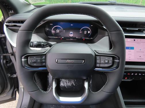 Sting-Gray Clearcoat 2026 Jeep Cherokee Limited
