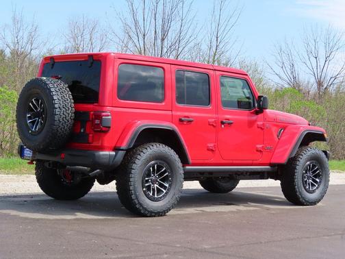 Firecracker Red Clearcoat 2026 Jeep Wrangler Rubicon