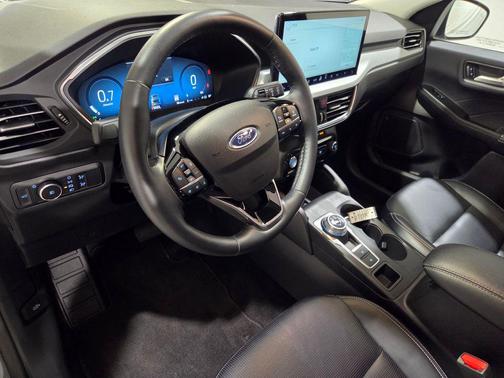 Carbonized Gray Metallic 2025 Ford Escape Platinum