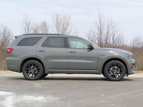Destroyer Gray Clearcoat 2026 Dodge Durango GT Premium HEMI V8 AWD