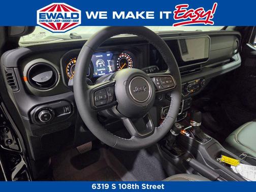 Black Clearcoat 2026 Jeep Gladiator Mojave X 4x4