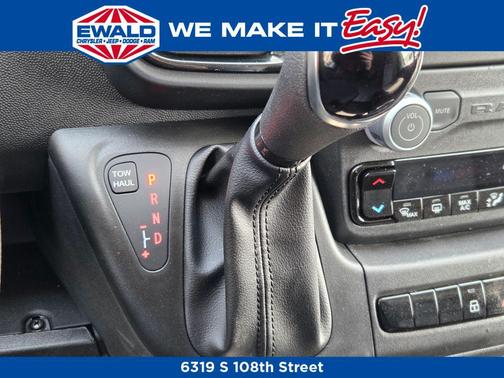 Bright White Clearcoat 2026 RAM ProMaster 2500 Tradesman