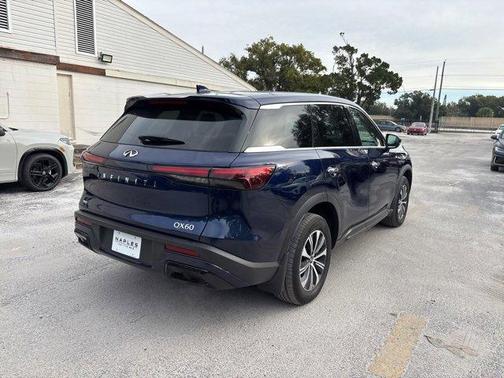 2023 INFINITI QX60 Pure