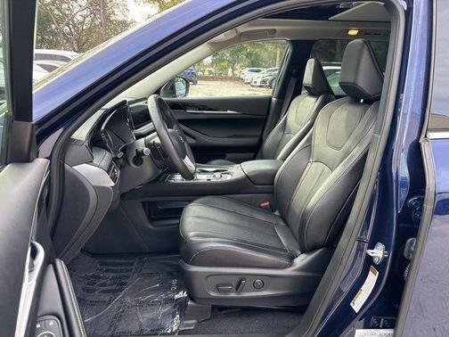 2023 INFINITI QX60 Pure