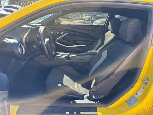 2017 Chevrolet Camaro 1LT