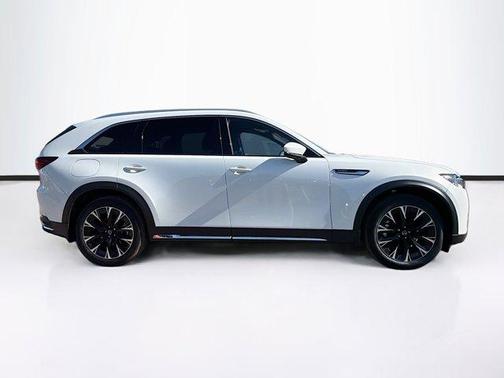 2025 Mazda CX-90 Premium Plus