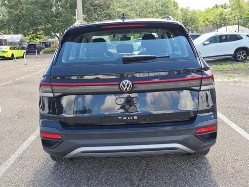 2025 Volkswagen Taos 1.5T S