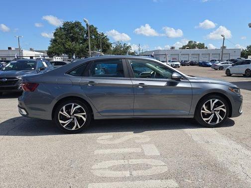 2025 Volkswagen Jetta 1.5T SEL