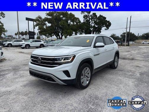 2022 Volkswagen Atlas Cross Sport 2.0T SE w/Technology