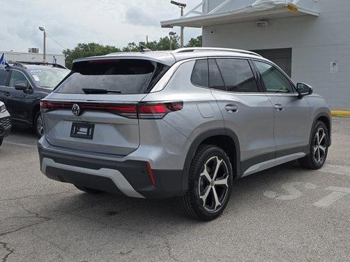 2025 Volkswagen Tiguan 2.0T SE