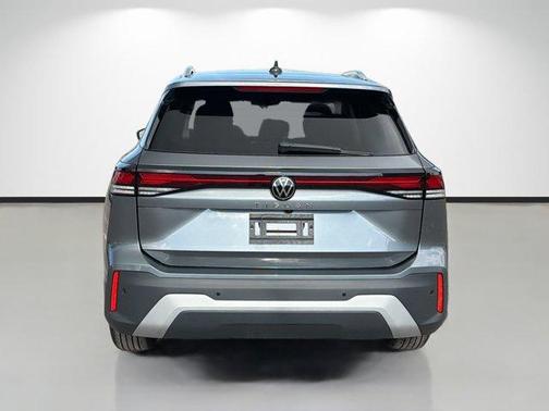 Platinum Gray Metallic 2026 Volkswagen Tiguan 2.0T S