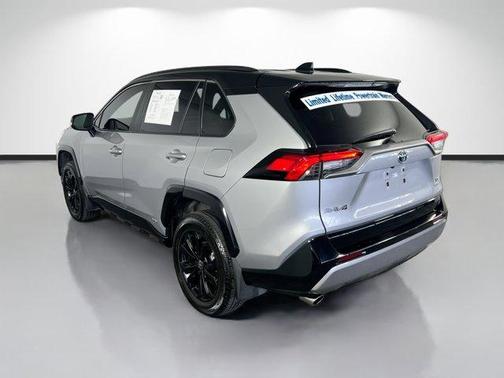 2024 Toyota RAV4 Hybrid XSE