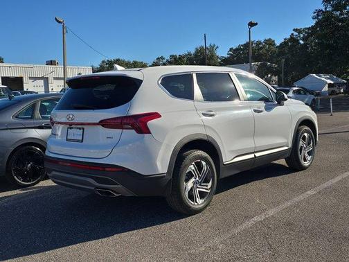 2023 Hyundai SANTA FE SE
