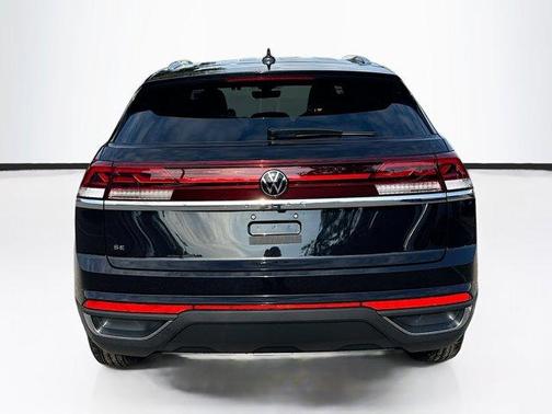 2026 Volkswagen Atlas Cross Sport 2.0T SE