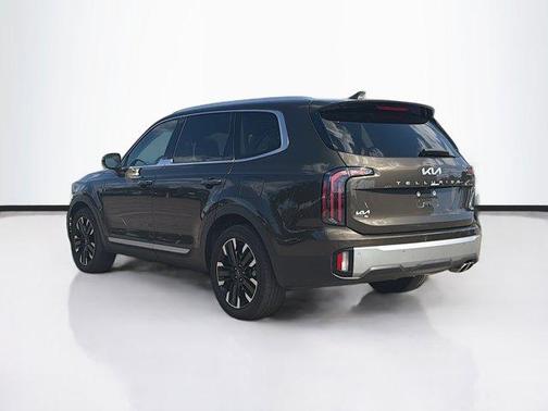 2023 Kia Telluride SX