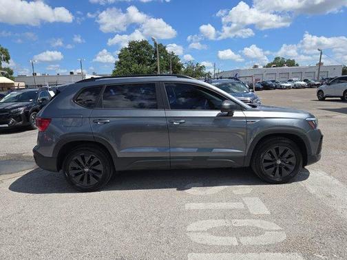 2022 Volkswagen Taos 1.5T S