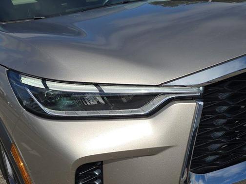 2022 INFINITI QX60 Luxe