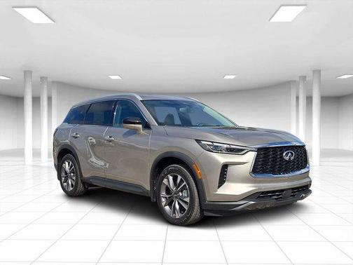2022 INFINITI QX60 Luxe