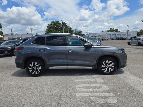 2025 Volkswagen Tiguan 2.0T S