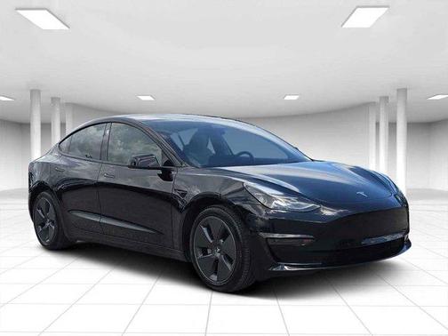 2022 Tesla Model 3 Base