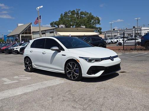 2022 Volkswagen Golf R 2.0T
