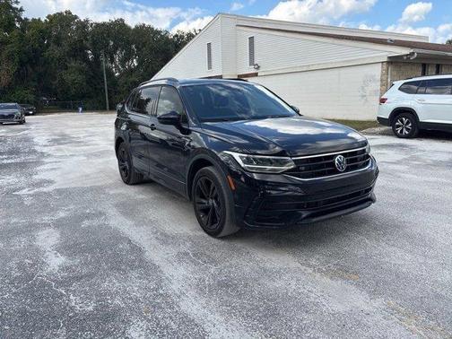 2024 Volkswagen Tiguan 2.0T SE R-Line Black