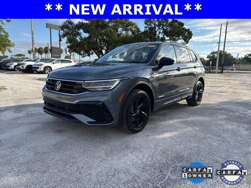 2023 Volkswagen Tiguan 2.0T SE R-Line Black