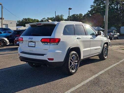 2020 Jeep Grand Cherokee Laredo E