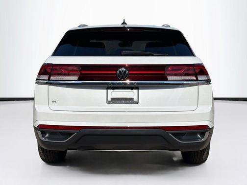 2026 Volkswagen Atlas Cross Sport 2.0T SE
