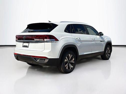 2026 Volkswagen Atlas Cross Sport 2.0T SE