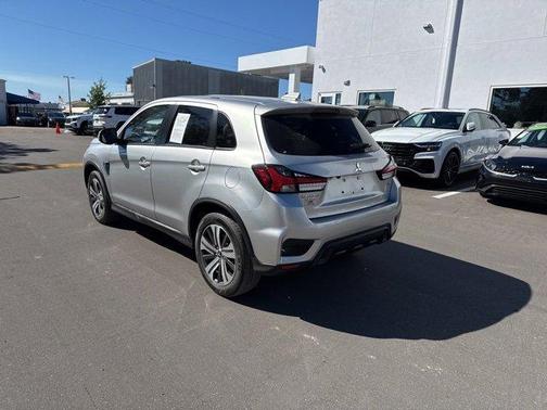 2023 Mitsubishi Outlander Sport ES
