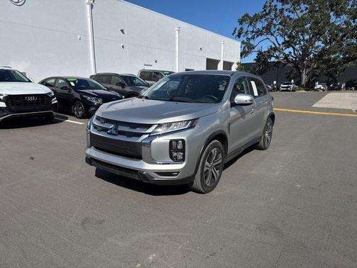 2023 Mitsubishi Outlander Sport ES