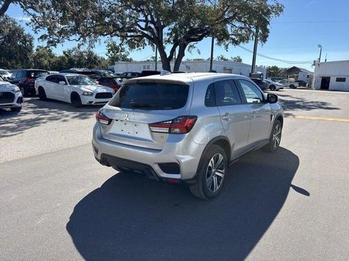 2023 Mitsubishi Outlander Sport ES