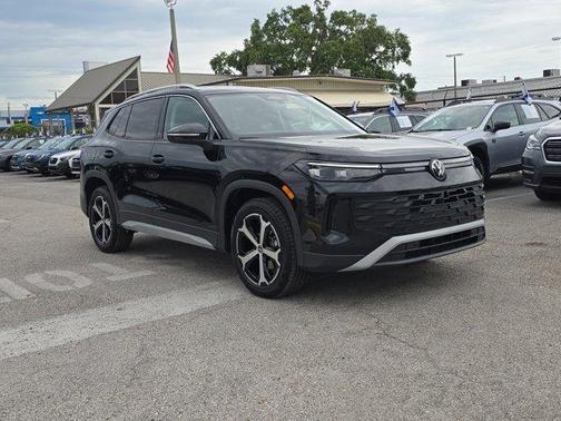 2025 Volkswagen Tiguan 2.0T SE